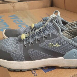 Olukai sneakers - size 7